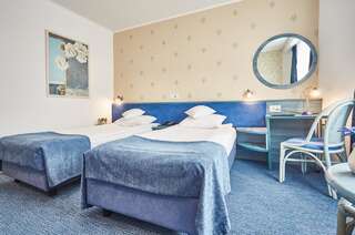 Отель Continental Forum Tirgu Mures Тыргу-Муреш Стандартный двухместный номер с 2 отдельными кроватями-8
